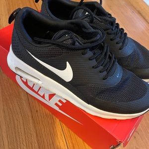 Nike Air Max Thea